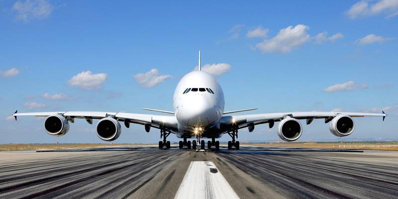 Airbus Asks Airlines to Check Wings of Older A380 Aircraft
