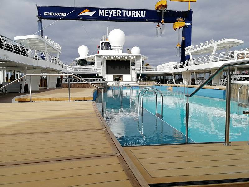 Royal Caribbean Joins Efforts with Shipbuilder Meyer Turku