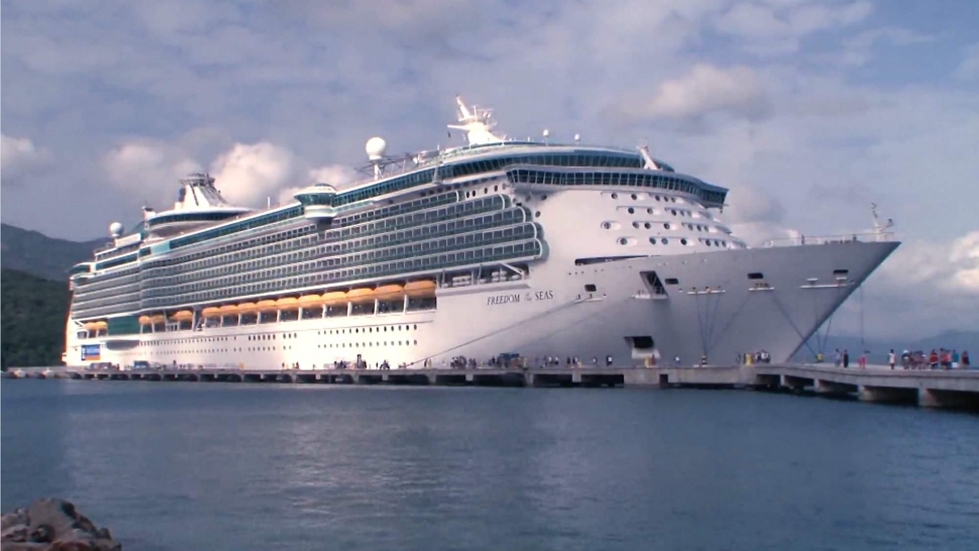 Rumors Have it that Royal Caribbean Will Cancels Sailings to Puerto Rico