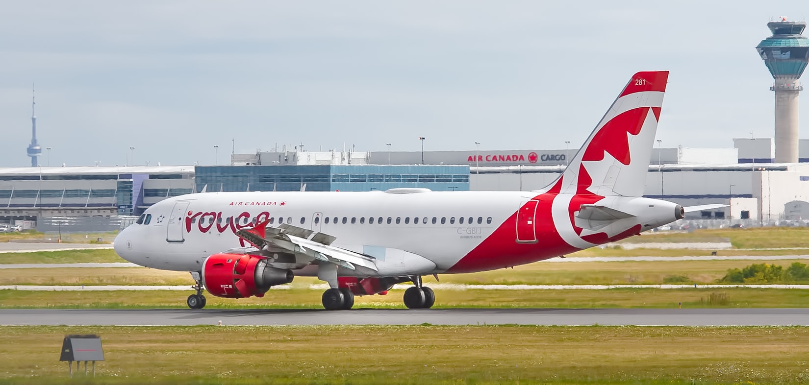 Air Canada Rouge