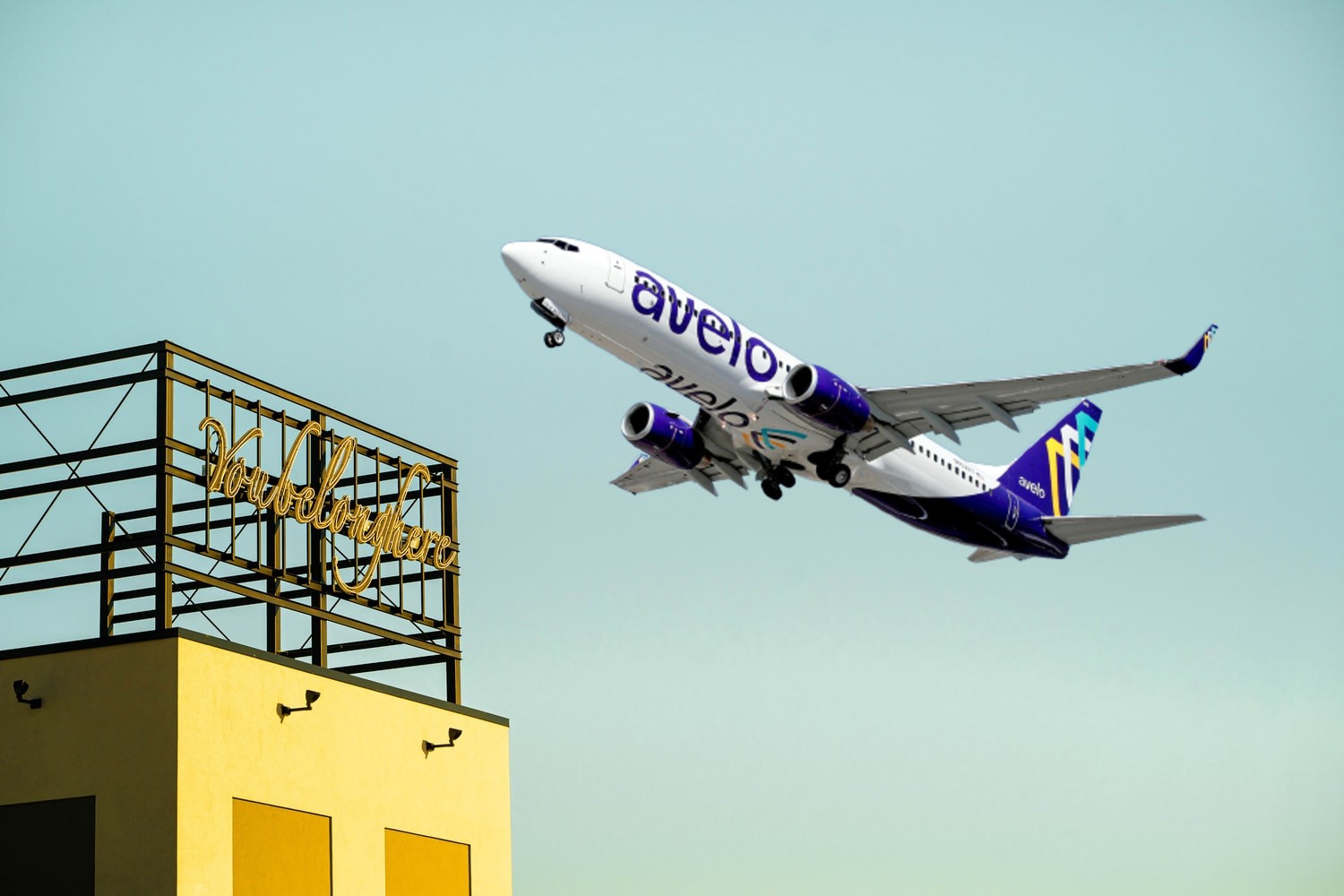 Avelo