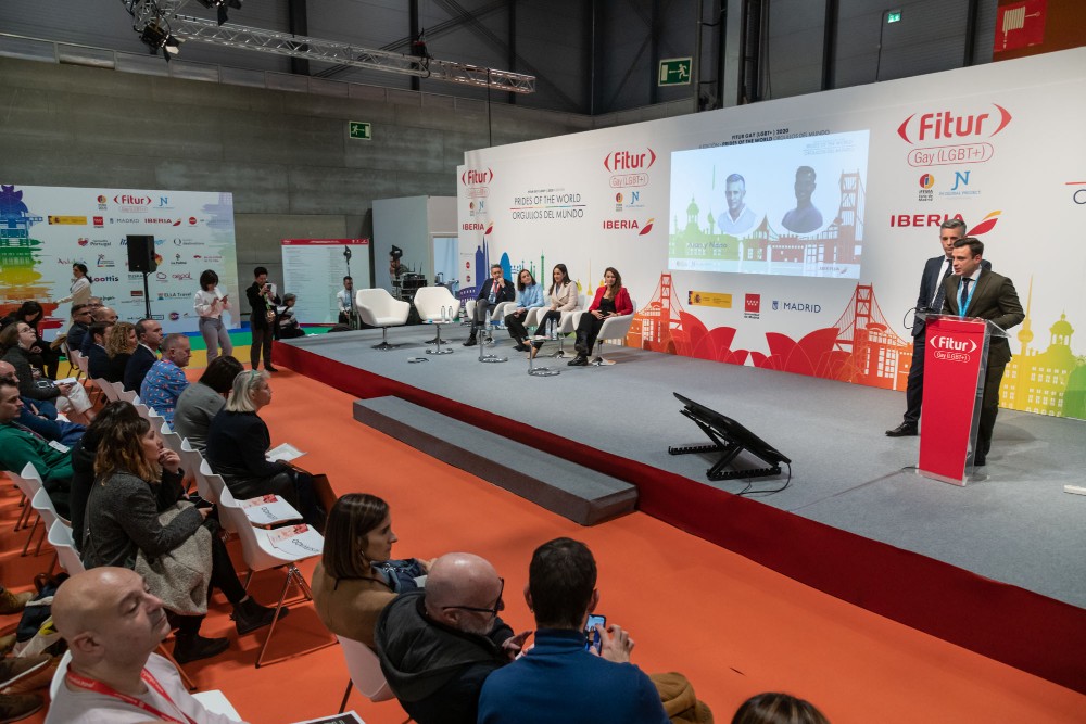 FITUR