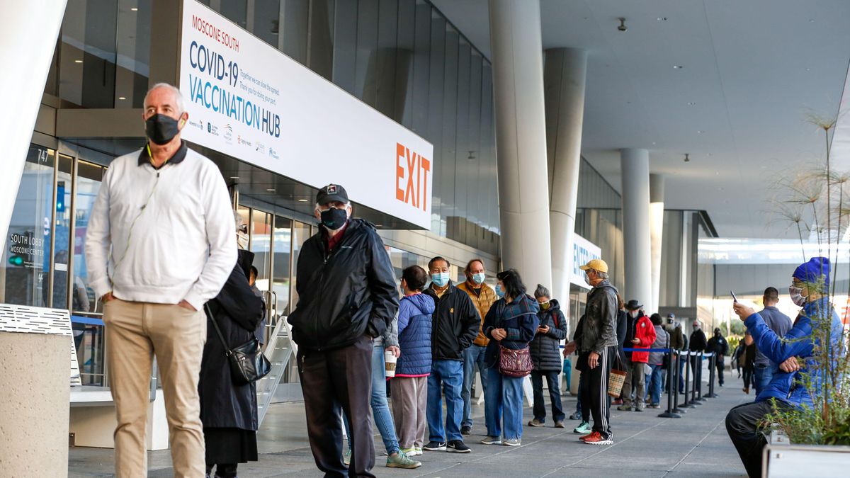 line outside a vaccination center in the US