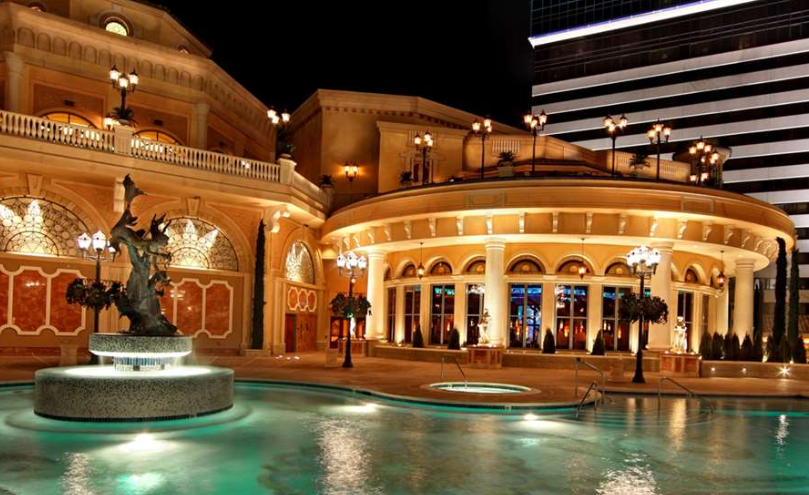 WorldHotels