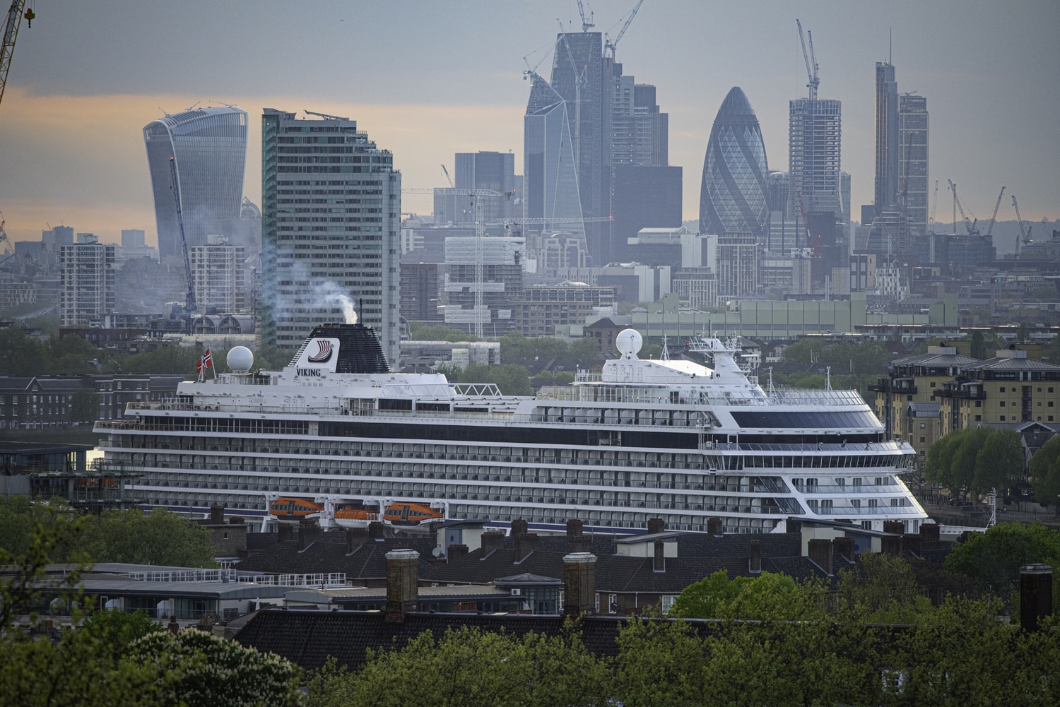 cruise line in London