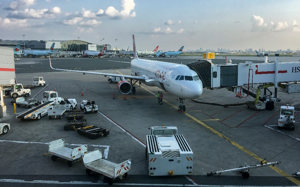 air traffic