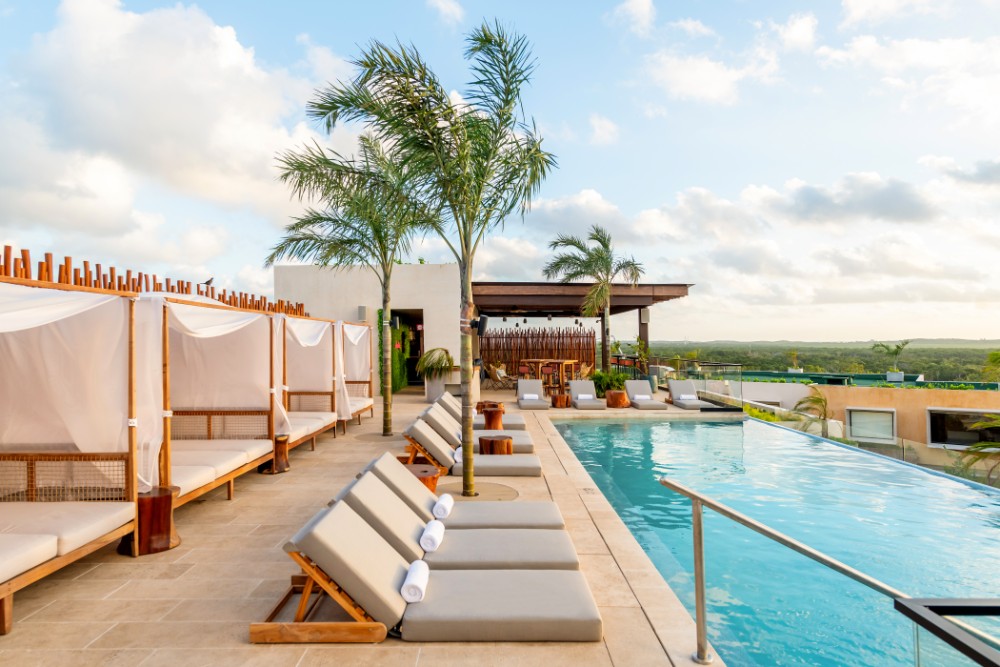 Aloft Tulum pool area