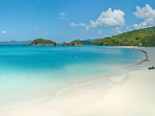 Trunk Bay