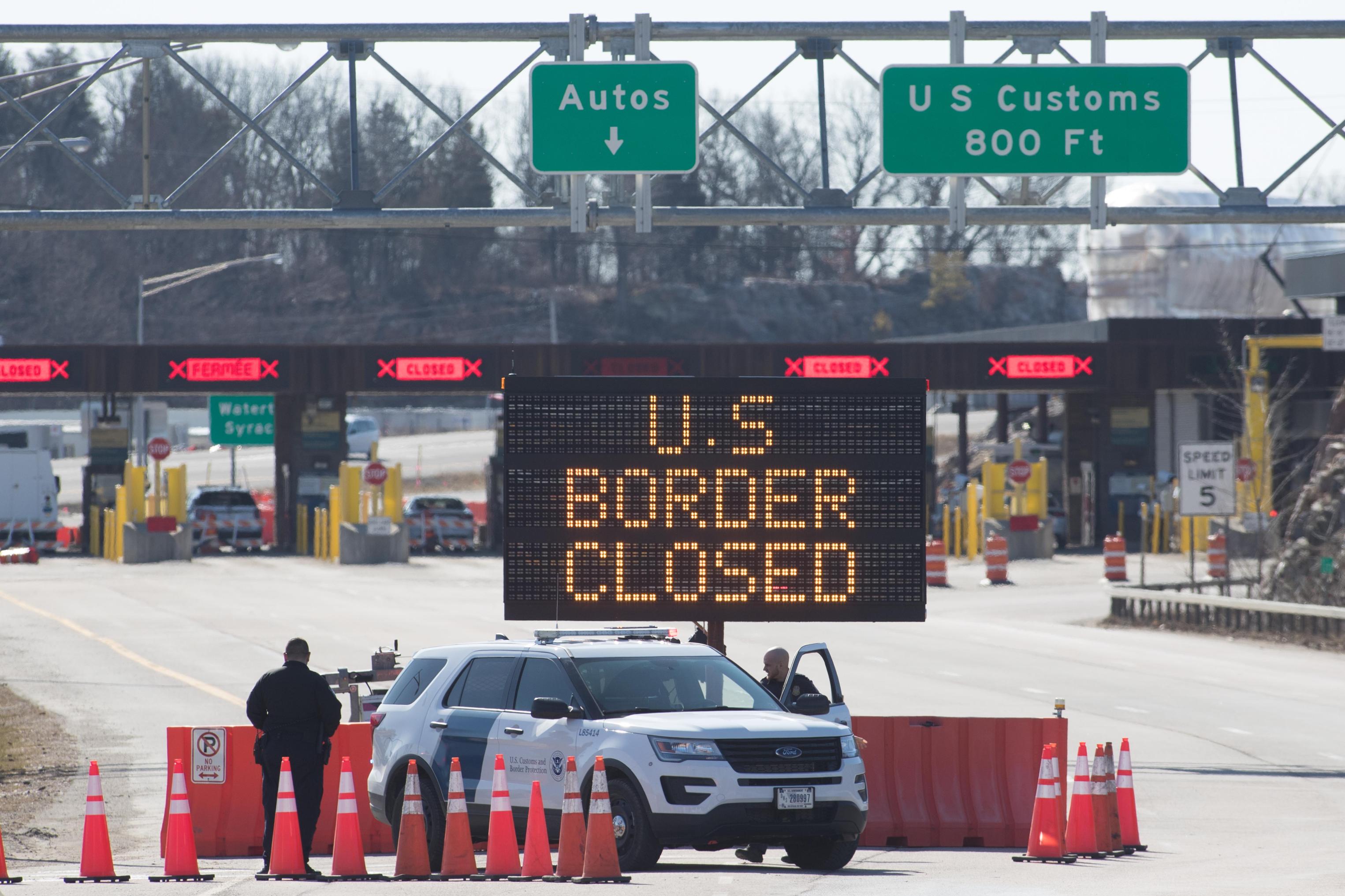 US Canada border control closed