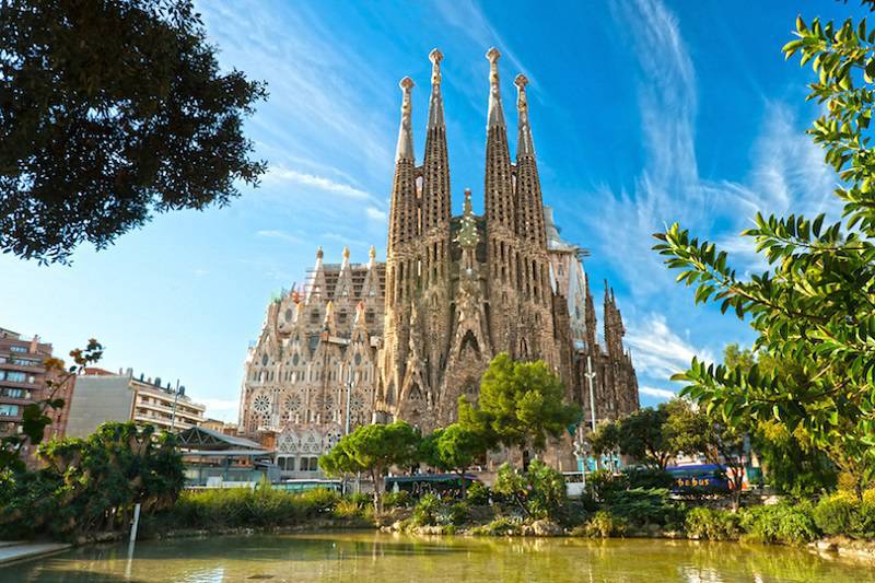 Spain Tops the List of Most Sought-After Destinations for UK Tourists