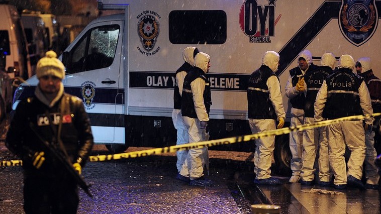 Suicide Bomber Strikes in Istanbul Tourist Area