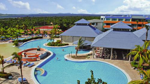 Riu Hotels & Resort to Stop Operations of Resort in Eastern Cuba