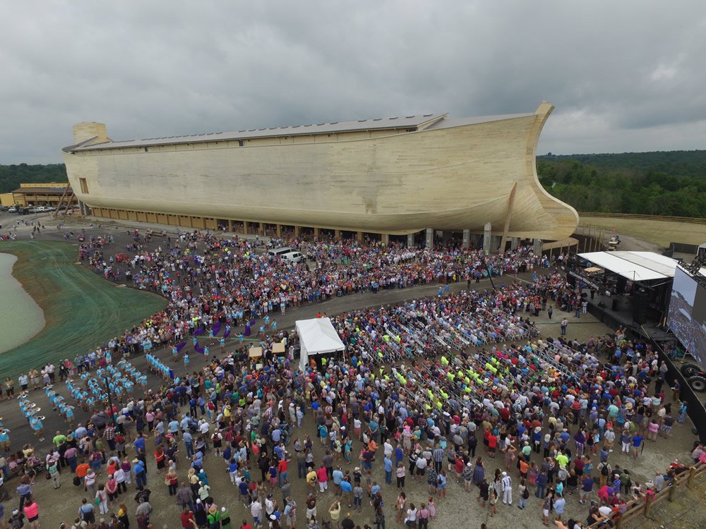 Kentucky’s New Theme Park Lures Thousands of Tourists