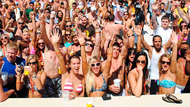 Booking.com Unveils 2018 Spring Break Travel Trends