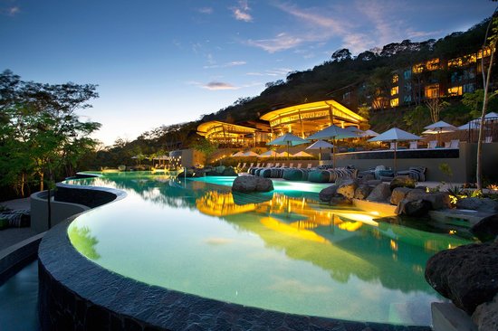 AMResorts’ Secrets Papagayo Costa Rica Opens