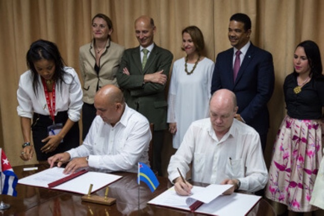 Tourism, Transport Agreement Inked by Aruba, Cuba