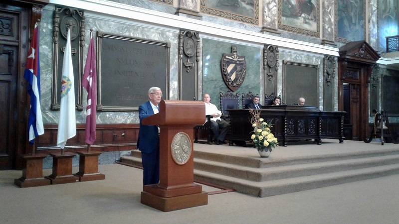 Rafael Anson Delivers Master Lecture at Havana University