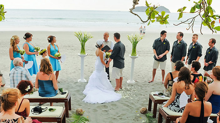 More Couples Traveling to Costa Rica to Tie the Knot