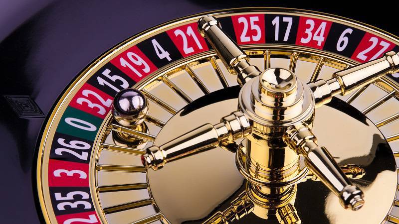 Bermuda Moves Closer to Casino Gambling