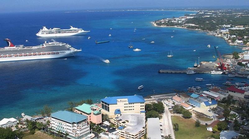 Cruise Project in the Cayman Islands Moves on in the Dark