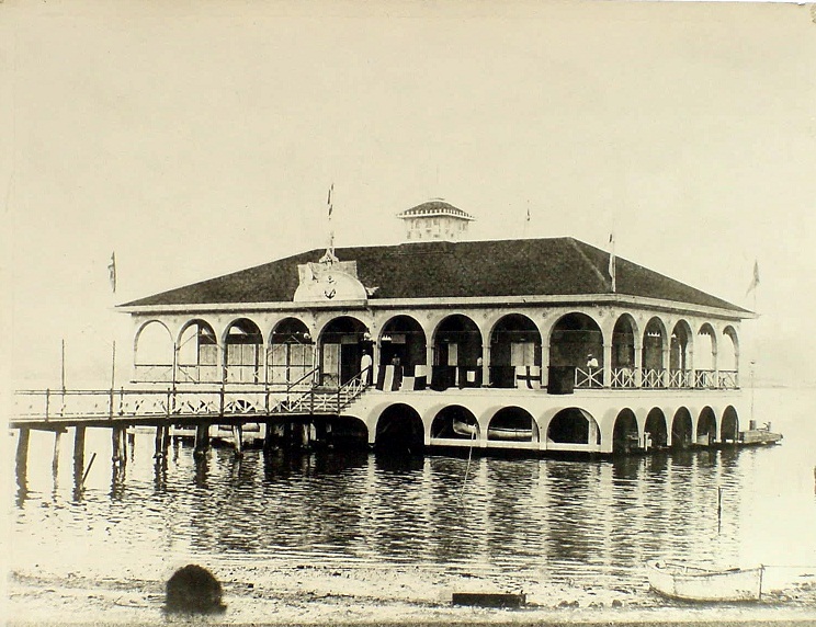 Nautical Club: Another Choice at Santiago’s Promenade