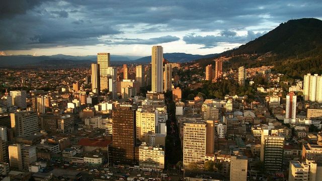 Colombia Gets Surge of UK Visitors as Prices Fall