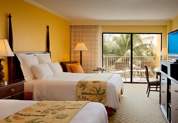 Comfort Suites Grand Cayman Ready for Winter after Major Upgrade