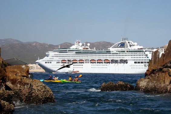 Mexico Tourism Board Promotes Cruise Line Destinations at Cruise Shipping Miami 2012