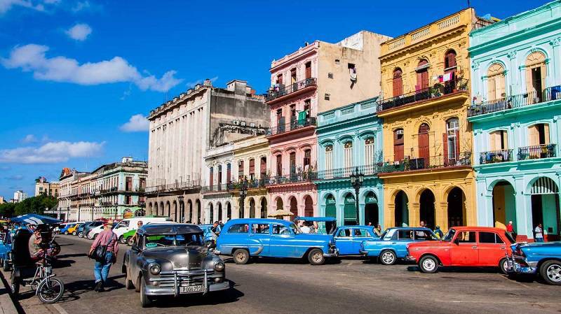 Brits Rush to Visit Cuba in Record Numbers