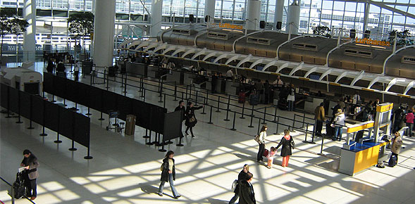 Jcdecaux Partners with Verizon to Deploy Mobile Charging Digital Stations throughout Major US Airports