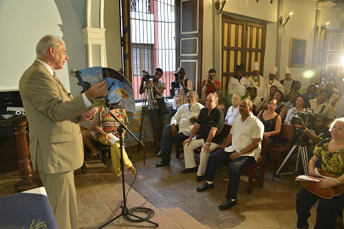 Mr. José Carlos Santiago, editor-in-chief and president of the Excelencias Group, presents issue 124 of the Excelencias magazine Excelencias Group Presents Multimedia Magazine Dedicated to the Caribbean Fire Festival