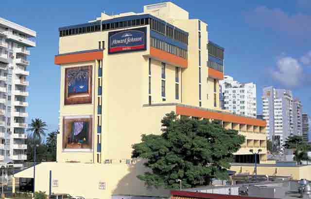 Puerto Rico’s Howard Johnson Hotel at Isla Verde Offers Seasonal Rates