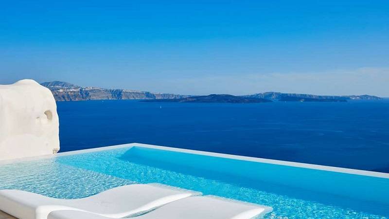 Hyatt, Small Luxury Hotels of the World Seek Partnership