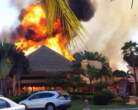 Fire Forces Iberostar Playacar Guests to Evacuate