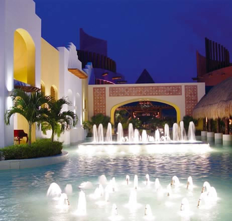 Iberostar Cancun Offers Special Packages for Agents