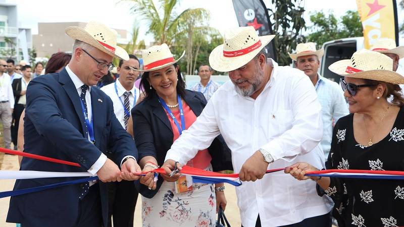 Cuba’s Tourism Minister Opens FitCuba 2018