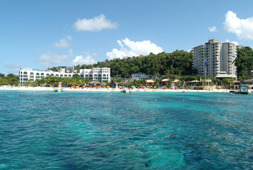 Jamaica Poised for Major Investment in Tourism, Energy