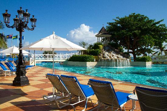 Hilton Debuts Second Curio All-Inclusive Hotel in Jamaica