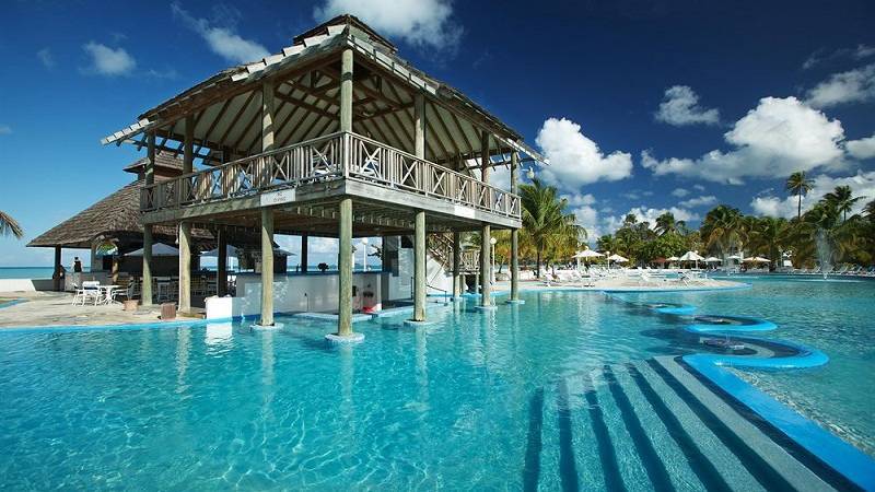 Blue Diamond to Run Antigua’s Jolly Beach Resort & Spa