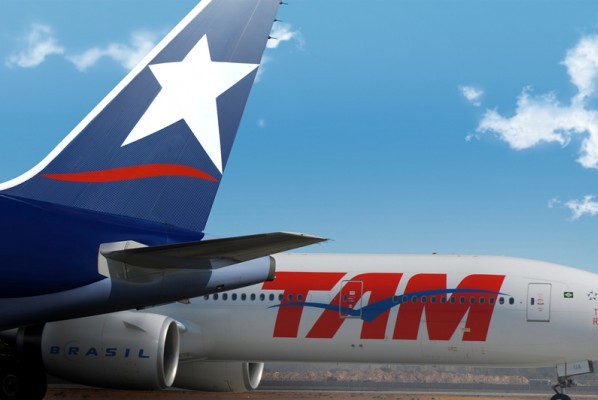 LAN and TAM Implement New Technology for Pilots, Cabin Crew Members