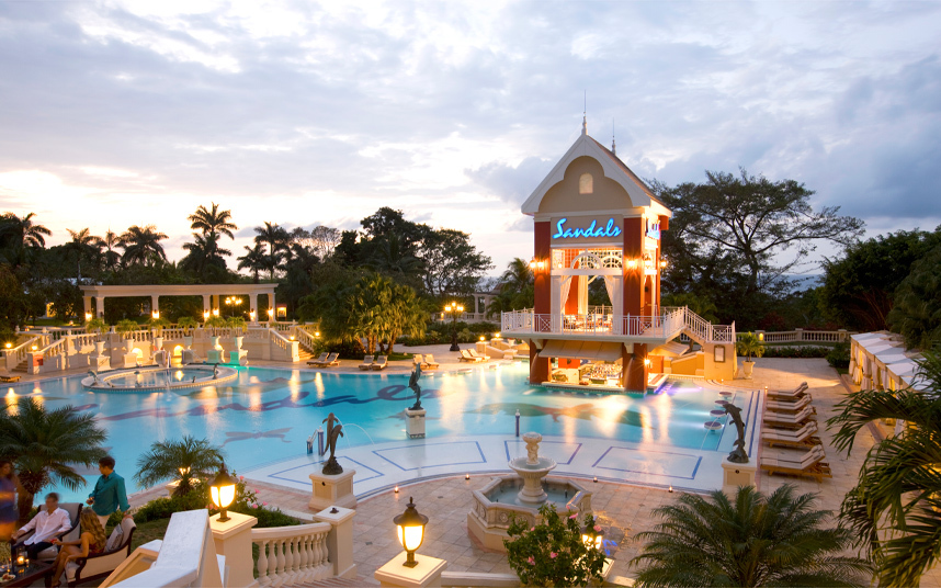 Jamaica’s Sandals Ochi Beach Resort to Host 2016 World Travel Awards