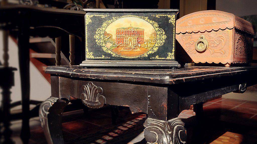 A Closer Look at the Tobacco Museum in Havana