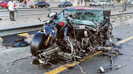 Two British Tourists Perish in Car Crash in Oman