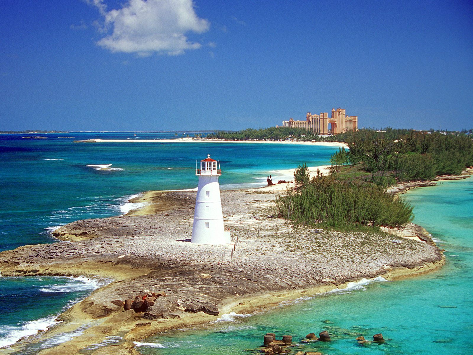 Nassau Paradise Island Heads into 2014 with New Hotel Renovations, Airlift