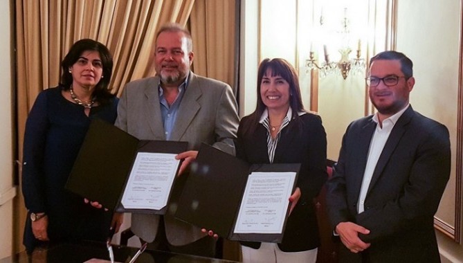 Peru, Cuba Sign Letter of Intent to Boost Tourism Ties