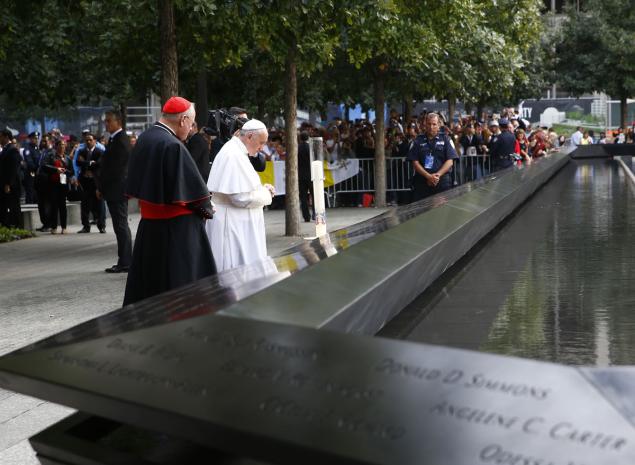 Pope Francis Prays for 9/11 Victims at Interfaith Service in NYC