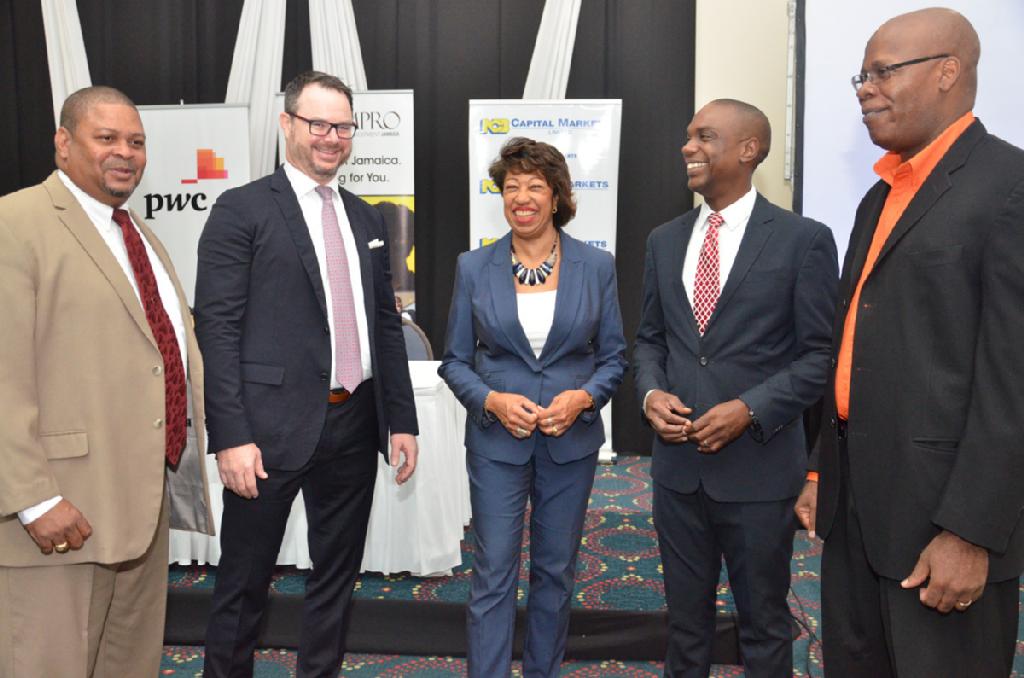 "Cuba Demystified" Business Forum Held in Jamaica