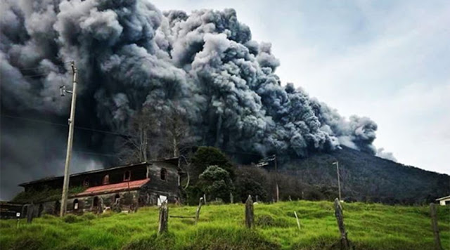 Costa Rica’s Turrialba Volcano Erupts, Spews Ash