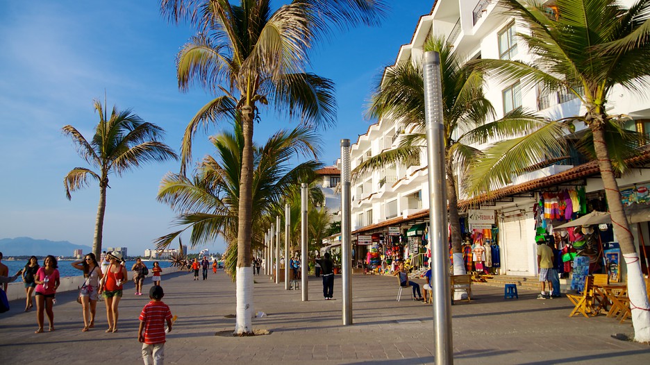 Puerto Vallarta Celebrates Record Year on Hotel Occupancy