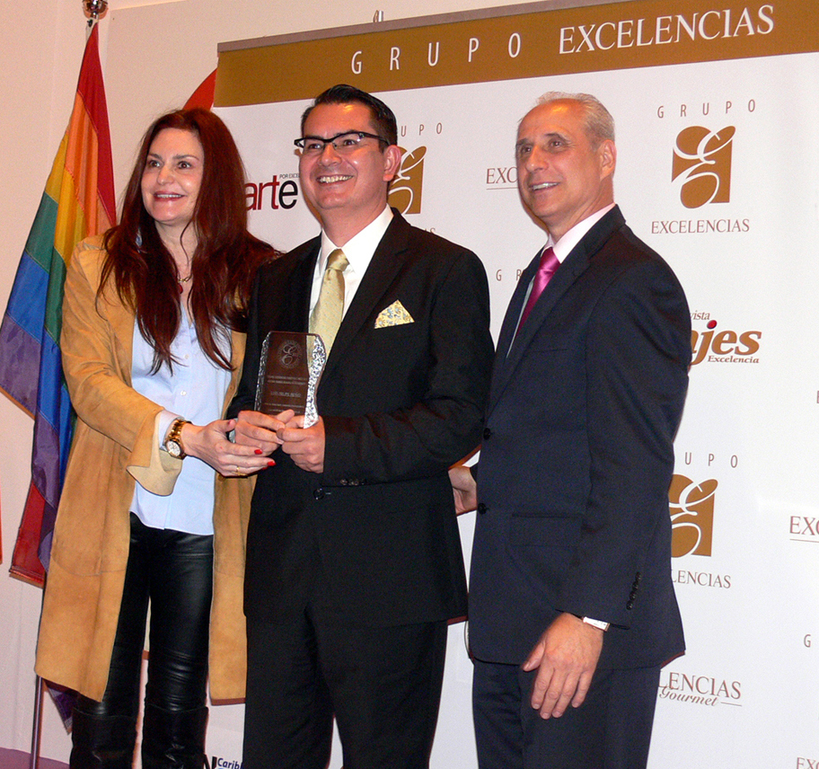 “Ramon Alvarez in Memoriam” Award Given for the First Time